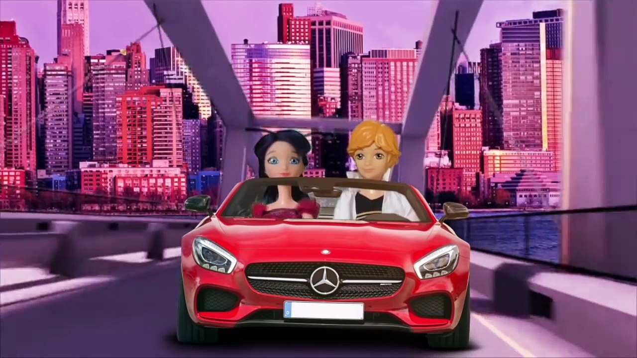 Marinette y Adrien cambian de cuerpos | juguetes y videos de ladybug