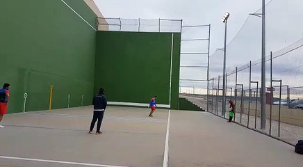 Frontenis 2ªA Rivas vs Valdeporte 2ª partida ultimo tanto set 2