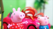 Peppa Pig Dirigindo seu Carro Novo com Polly Pocket! Novelinha em Portugues KidsToys
