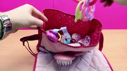 Bolso Cambiador o Pañalera para la muñeca bebé | La Bebé Nenuco hace popó en el pañal