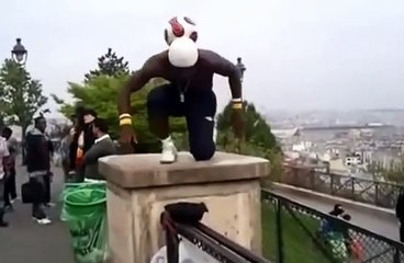 El Hombre que  Hace Magia con el  Balon