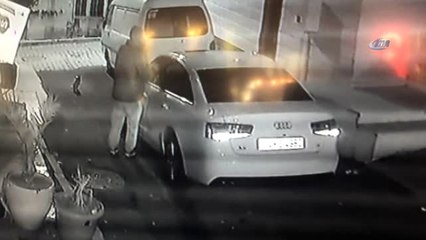 Film Sahnelerini Aratmayan Lüks Otomobil Hırsızlığı Kamerada