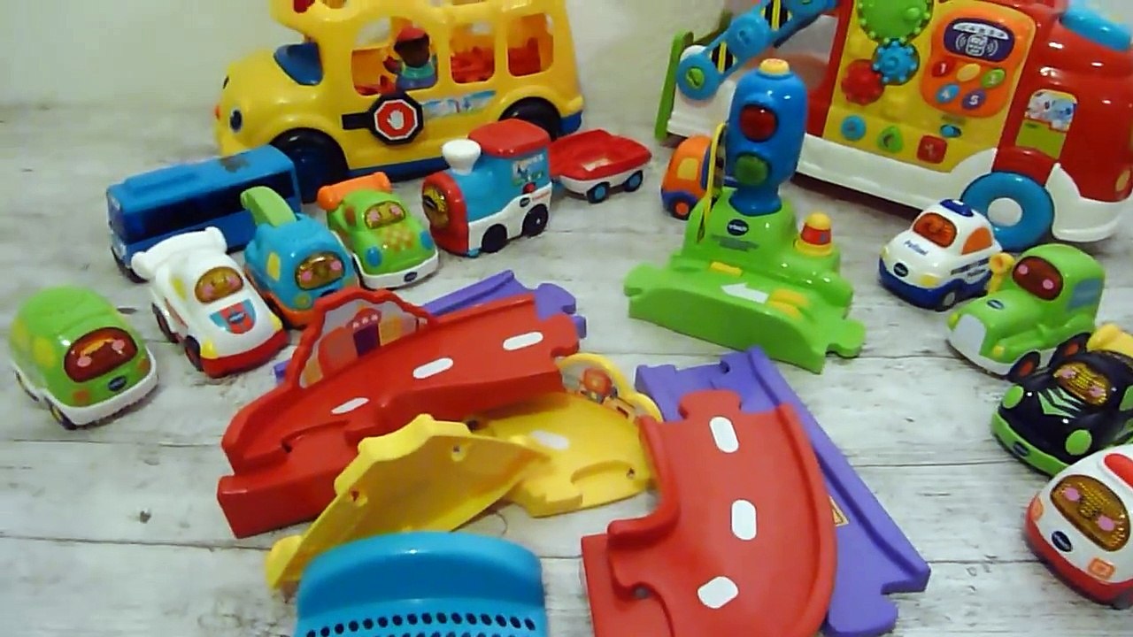VTech Tut Tut Baby Flitzer - Straßen-Basisset , VTech Go! Go! Smart Wheels Traffic Signal Bridge
