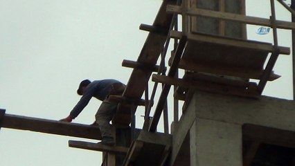 10 katlı inşaatta işçilerin tehlikeli çalışması