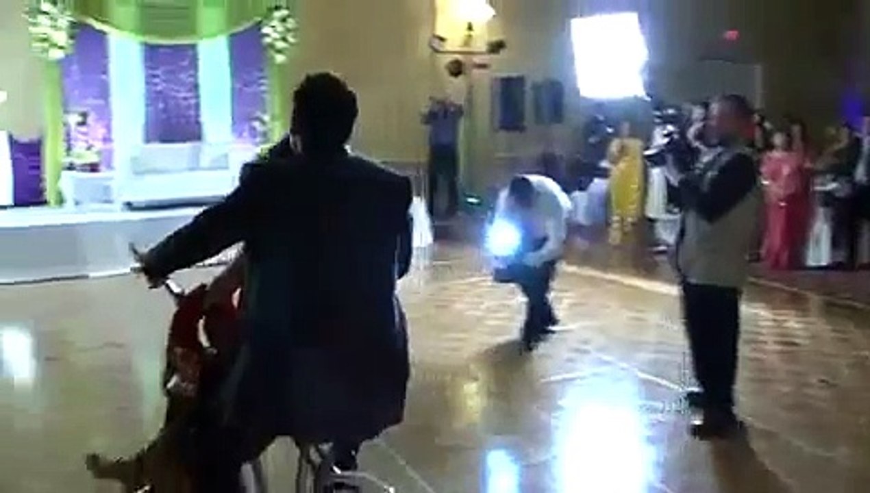 Anand & Priyanka Romantic Indian Wedding Entrance On Cycle