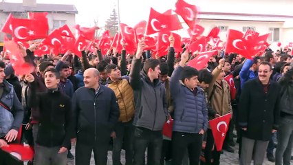 Şehitlerin ismini anıp ders başı yaptılar - ERZİNCAN