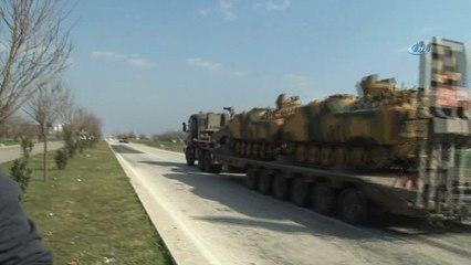 Sınıra tank sevkiyatı sürüyor
