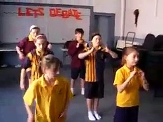 Australian Kids Dancing on Indian Song