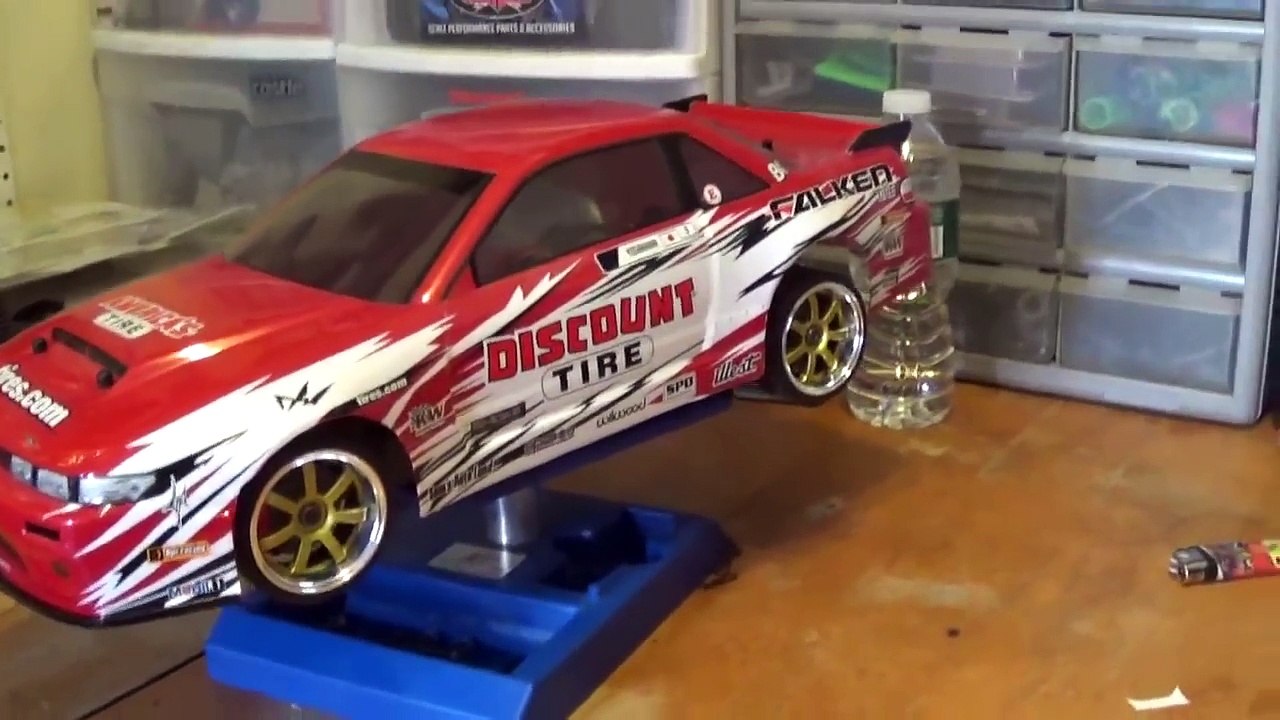 HPI E10 drift: 1st run and 1st impression!!