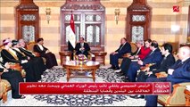 الرئيس السيسي يلتقي بنائب رئيس الوزراء العماني