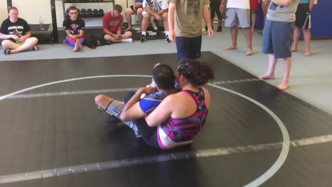 Woman Submits Man from 10th Planet Jujitsu in