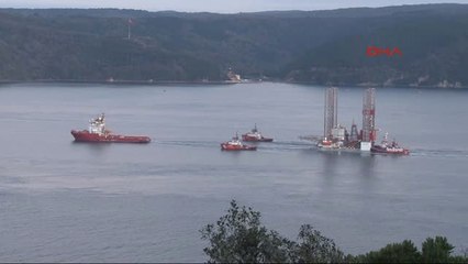 Dev Platform Yss Köprüsü'nün Altından Geçti