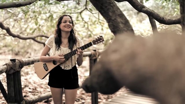 Clip de Natalia Lafourcade: Buenas Brasil (Encuentros en Brasil)