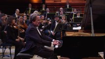 Beethoven : Concerto pour piano et orchestre n°1 en ut majeur op. 15 par Rudolf Buchbinder