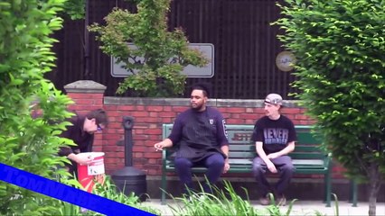 Bomb Blast prank Dailyfun zone a men having fun by making prank with people