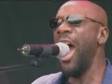 Isaac Hayes .Chocolate Salty Balls [Live.2002]