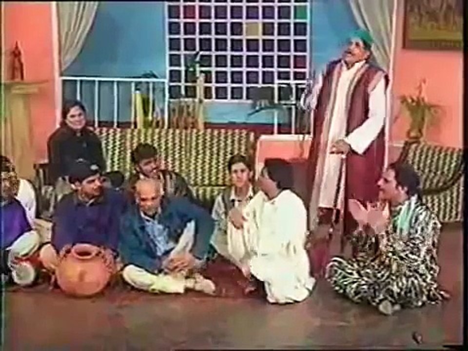 Babbu Baral and Shoki Khan funny qawali, an old piece - Stage Drama