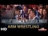 Akshay Kumar & Vijender Singh Arm Wrestling | Hindustan Times Most Stylish Awards, Delhi | 2016