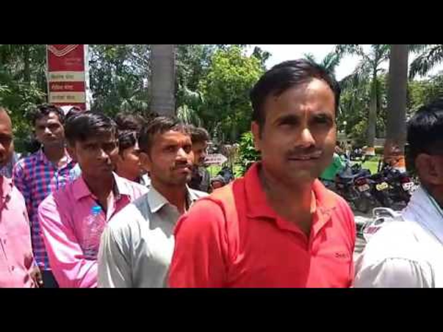 ⁣Qualified students applied for the post of cleaner