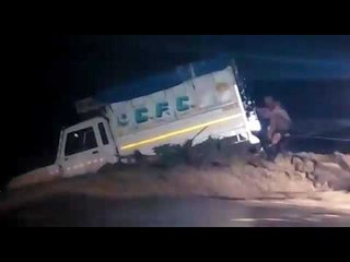 Pickup fell in canal at uttarakhand