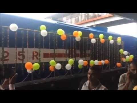 minister flag off to gorakhpur gomatinagar intercity express