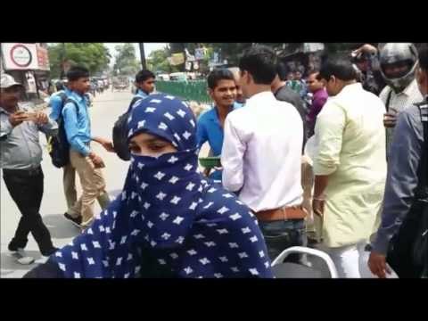 TET candidates seeking to take begging on the road in Gorakhpur