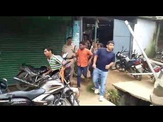 laathi charge in jharkhand