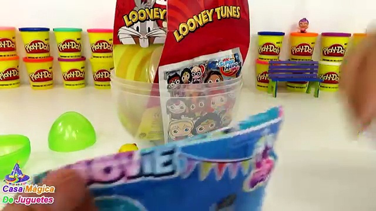 Huevo Sorpresa Gigante de Bugs Bunny de Wabbit y Looney Tunes de Plastilina play do en Español