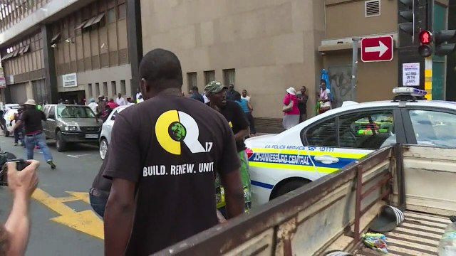 ANC members clash with pro-Zuma protesters