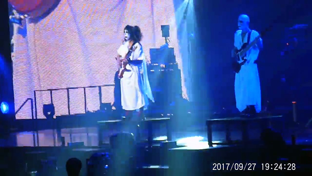 BABYMETAL - SSA 2017 Night 2 - YAVA! with Kami Solo