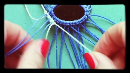 A Different Macrame Style of Adding a New Color Around Your Cabochon