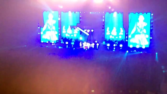 BABYMETAL - SSA 2017 Night 2 - Karate (Start of song)