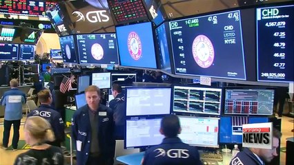Wall Street Plunges: Dow reels from record points fall