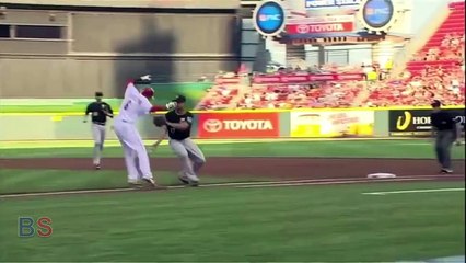 MLB _ Avoiding the Tag