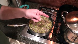 The Best Homemade Southern Cornbread Dressing - Mama Jeans Recipe