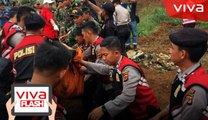 Anjing Pelacak Temukan Korban Longsor Cijeruk Bogor