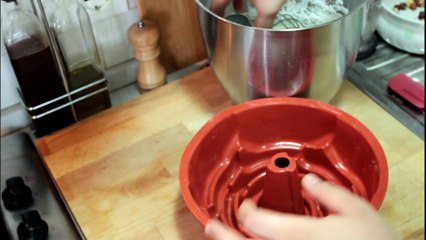 Torta alle nocciole - YouTube