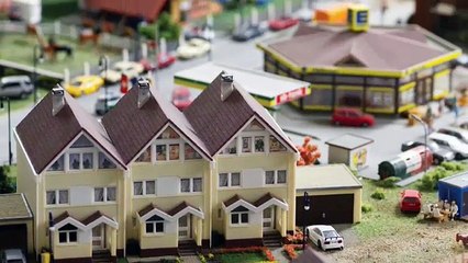 Oxford Discover Level 4 Big Question 5 What is A City 1