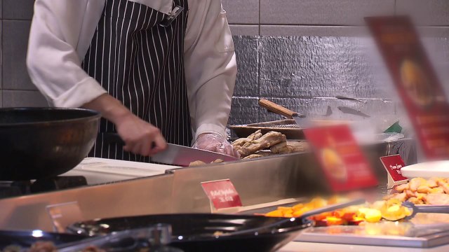 일자리 자금 지원, 월급 210만 원까지로 완화 / YTN