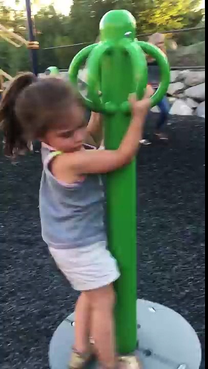 Mommy this is too scary!