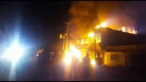 Incendio destruye una maderería y otros negocios en Ecatepec