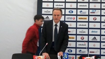 Alejandro Garcia Reneses: “İki takım da kazanmak için oynadı”