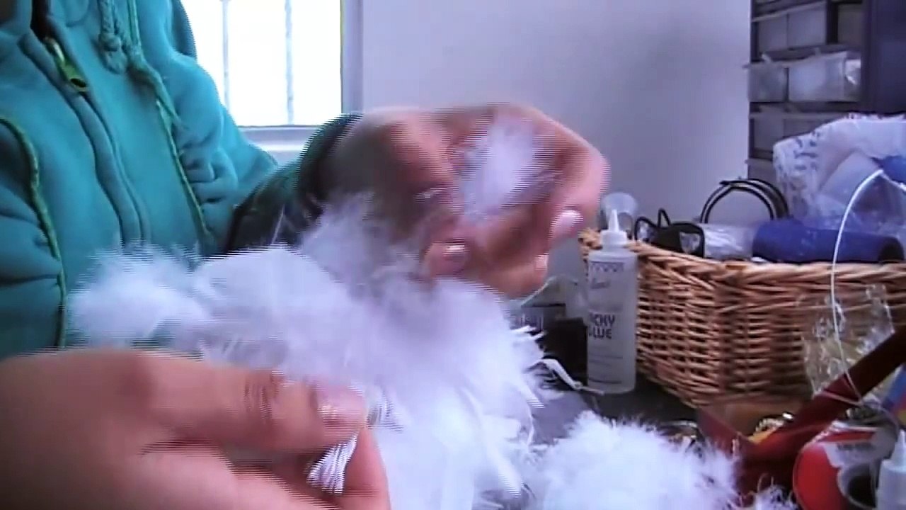 DIY: Arbol con ramas, plumas y lentejuela. Arbol reciclado [Carlunew]