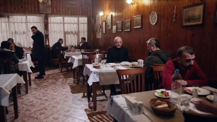 المسلسل التركي الحفرة الحلقة 15 الجزء الاول