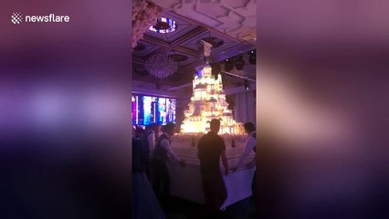 Colossal cake wows wedding guests