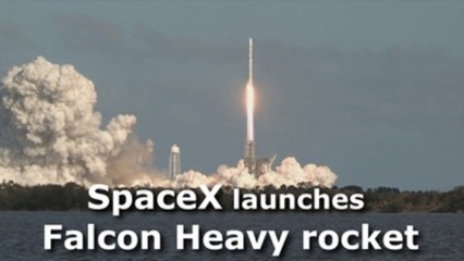 SpaceX launches Falcon Heavy rocket