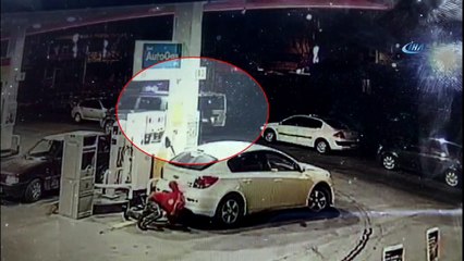 Güvenli diye park ettiği yerden 35 bin değerindeki halıları çalındı