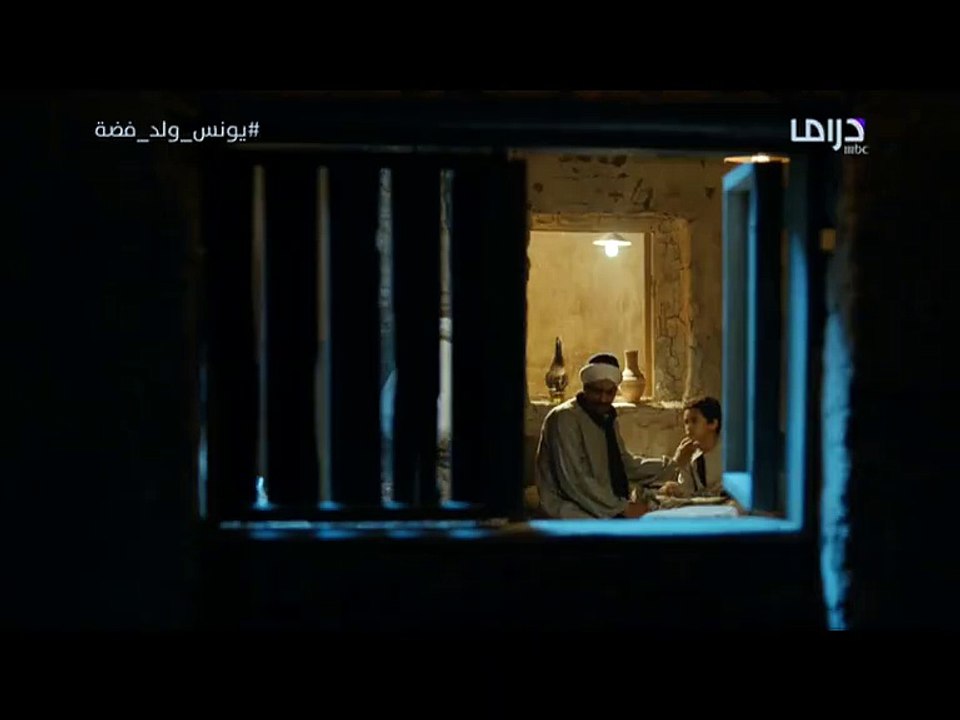 ‫يتركه وإخوته في الفجر ..ومن هنا تبدأ المعاناة...‬