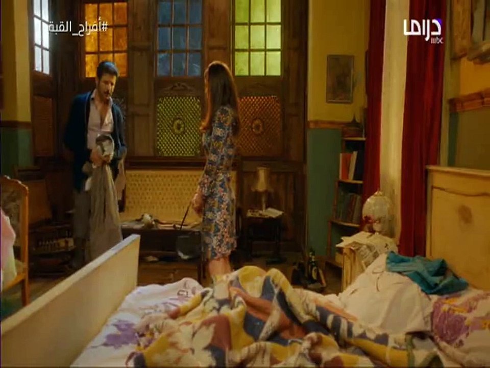 ‫ تحية تشك بوجود أخرى مع طارق بالغرفة.. فماذا تكتشف؟...‬