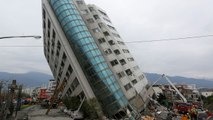 Feci Görüntüler Gün Ağarınca Ortaya Çıktı! Tayvan Depremi Binaları Yan Yatırdı